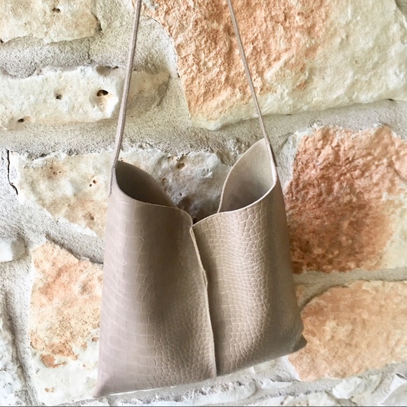 New!! Crocodile Tote and Cutch Combo in Taupe - Picture 5 of 8